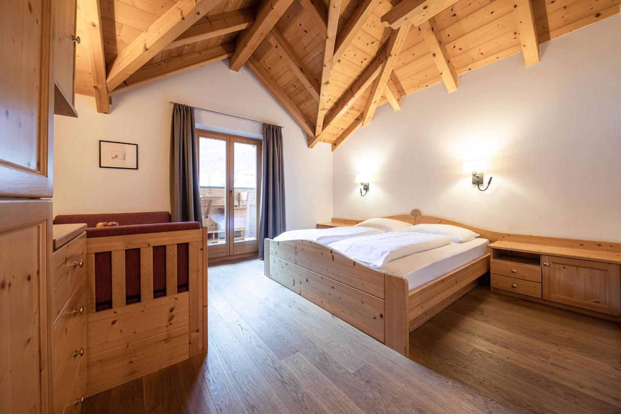 Hotel Torgglhof Caldaro Chambre photo